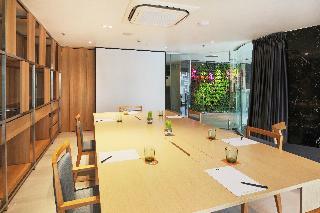 Zazz Urban Ho Chi Minh Hotel