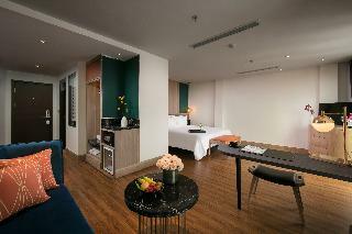 Delicacy Central Hotel & Spa