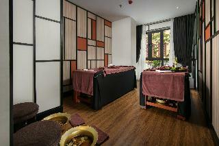 Delicacy Central Hotel & Spa