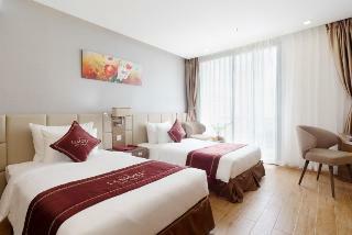 Le More Hotel