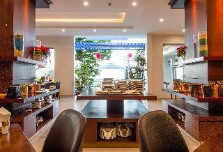 Hotel Tom Hill Resort & Spa