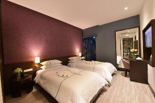 Hanoi Emerald Waters Hotel Trendy