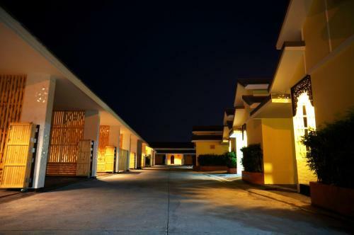Hotel Roses Huahin