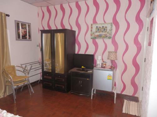 Hostal Hua Hin Tour Guesthouse