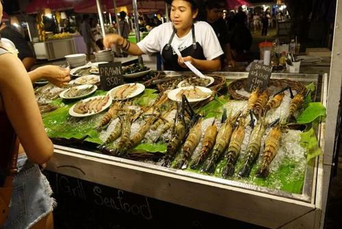 Apartamentos New Condo Hua Hin-summer