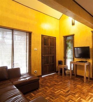 Hotel Baanpong Lodge