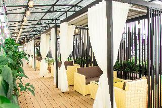 Ladalat Hotel