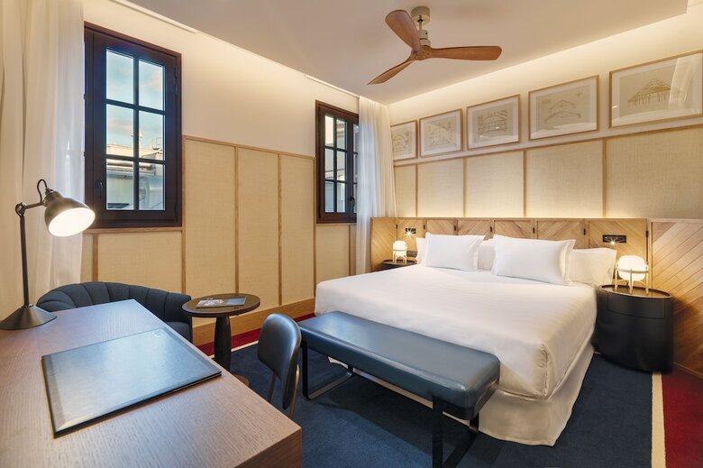 Hotel H10 Madison
