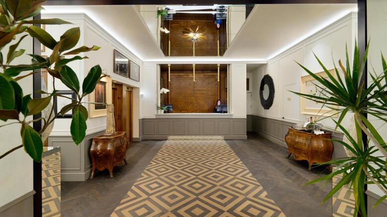 Hotel H10 Madison