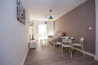 Apartamentos Centro Nerja Canovas Marimel