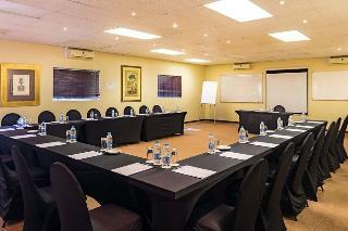 Shumba Valley Lodge & Conference Centre