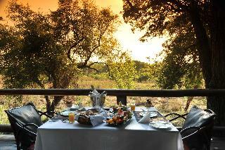 Hotel Chisomo Safari Lodge