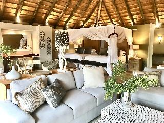 Hotel Karongwe River Lodge