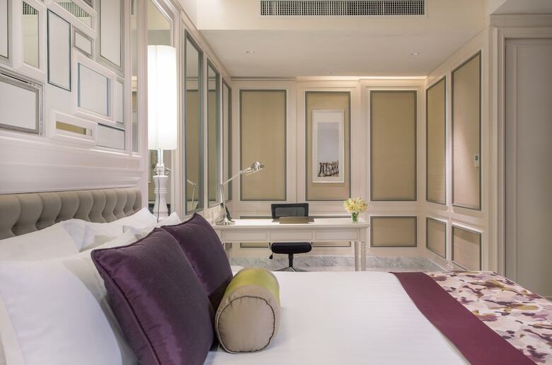 Hotel U Sathorn Bangkok Resort
