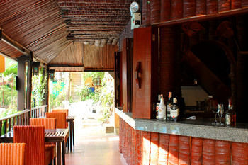 Hotel Emerald Garden Resort