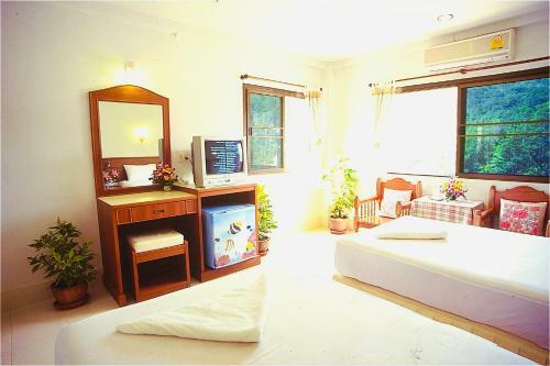 Hostal J Mansion