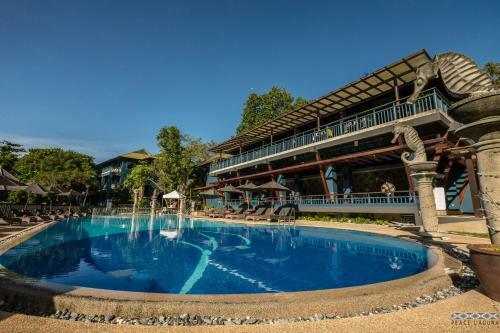 Hotel Peace Laguna Resort & Spa