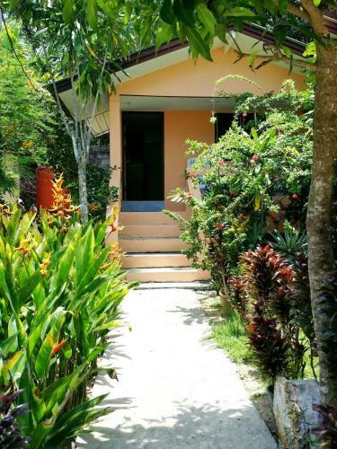 Anawin Bungalows