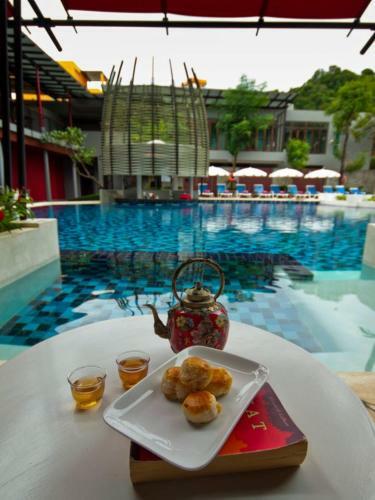 Hotel Red Ginger Chic Resort