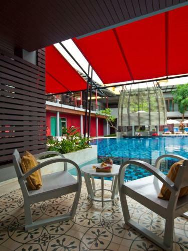 Hotel Red Ginger Chic Resort