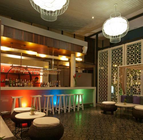 Hotel Red Ginger Chic Resort
