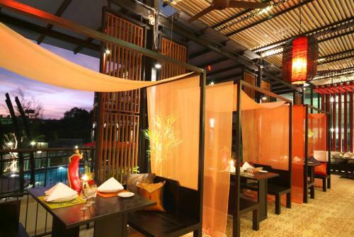 Hotel Red Ginger Chic Resort