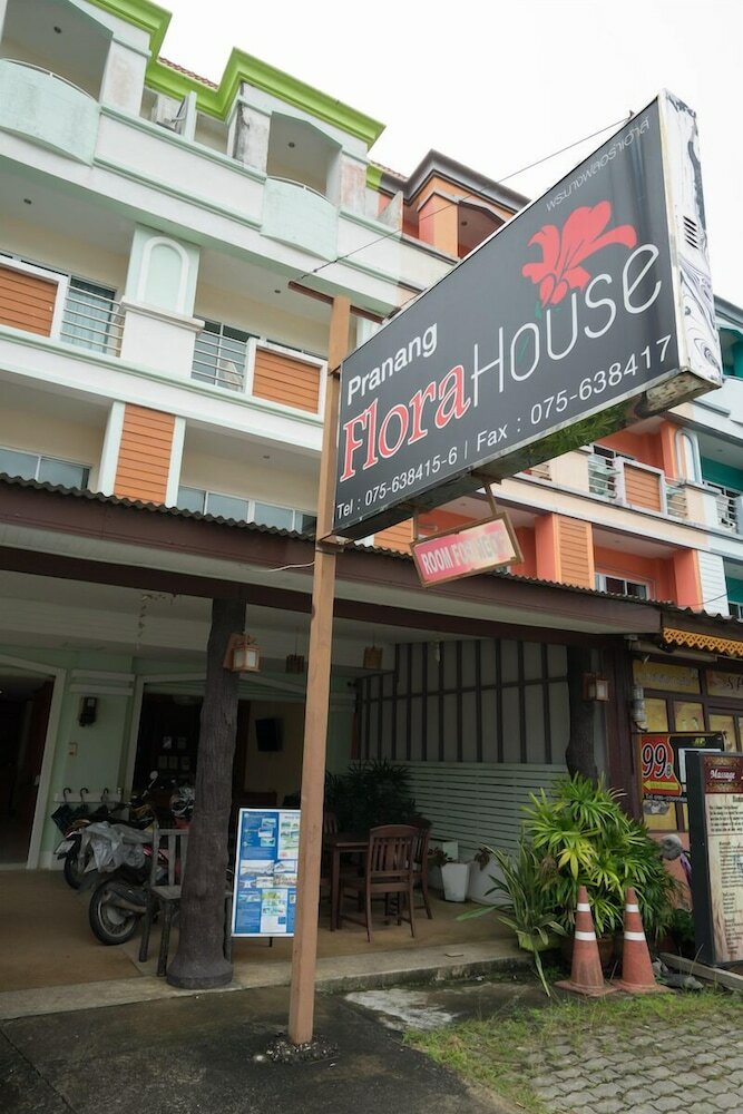 Hotel Pranang Flora House