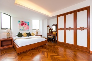 The Grand Sathorn Hotel