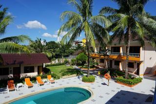 Hotel The Coconut Nanai Resort