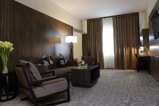 Louis Tavern Hotel