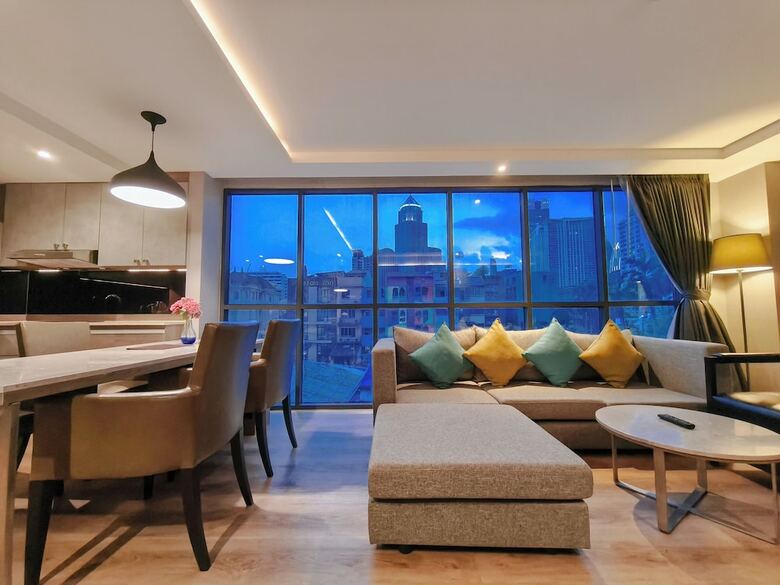 Hotel Citrus Suites Sukhumvit 6 By Compass Hospitality