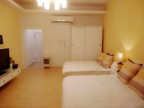 Meet Travelers Guest House