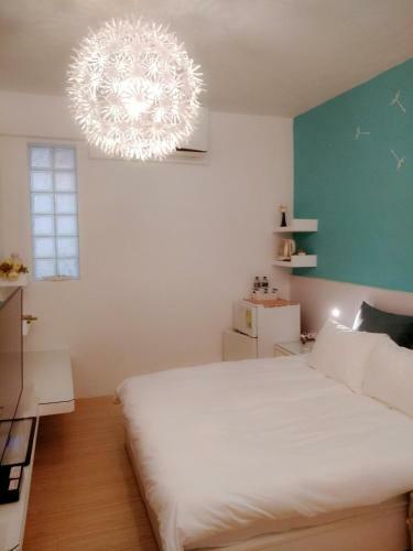 Meet Travelers Guest House
