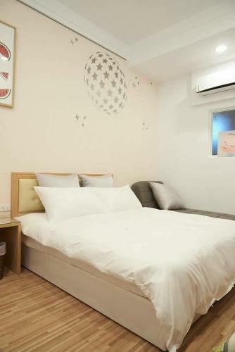 Meet Travelers Guest House