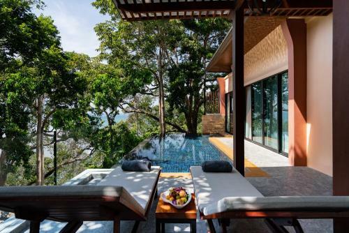 Hotel Aonang Cliff Beach Resort