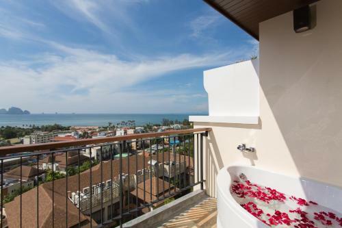 Hotel Aonang Cliff Beach Resort