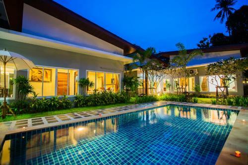 Villa Irawan House