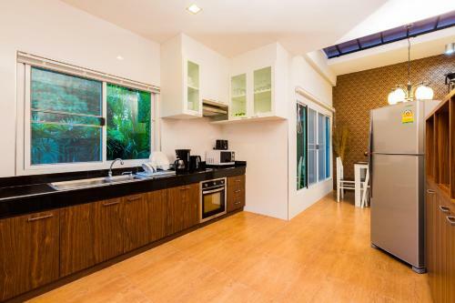 Villa Irawan House
