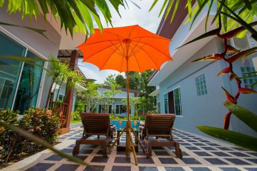Villa Irawan House