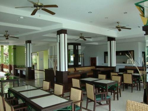 Hotel Palm Paradise Resort