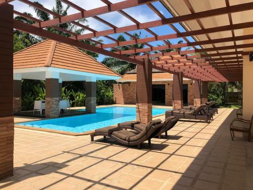 Baan Santi Villa