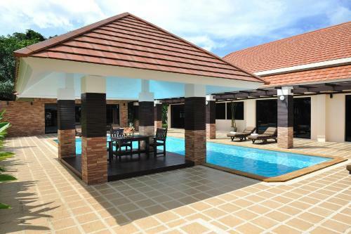Baan Santi Villa