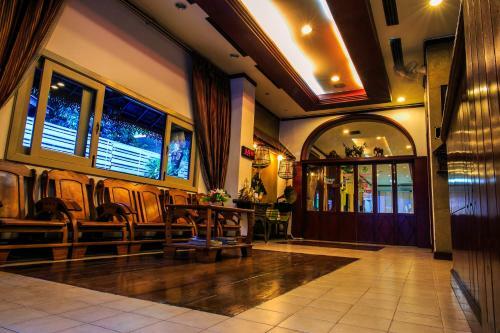 Hotel Regent Lodge Lampang