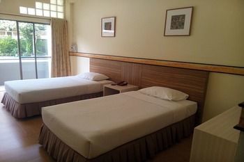 Pin Hotel
