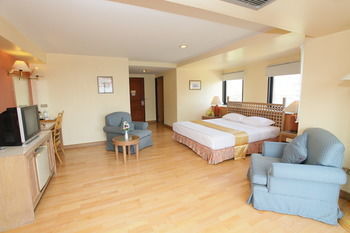 Pin Hotel