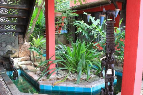 Posada The Riverside Guest House