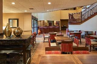 Hotel Comfort Suites Near Penn State