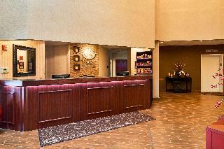 Hotel Comfort Suites Near Penn State