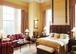 Hotel Oulton Hall