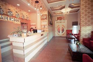 Hotel The Train Resort And Spa